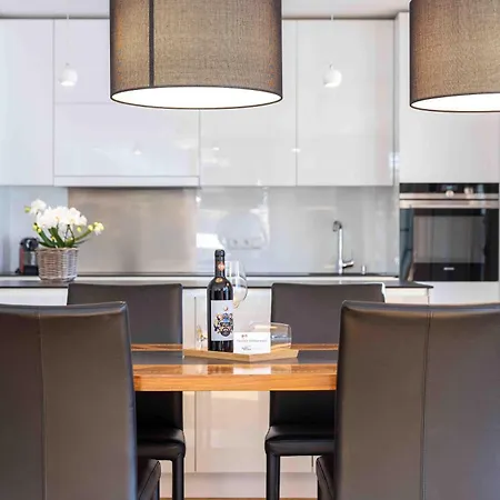 Krone Schruns, 6/7/8 公寓 施伦斯